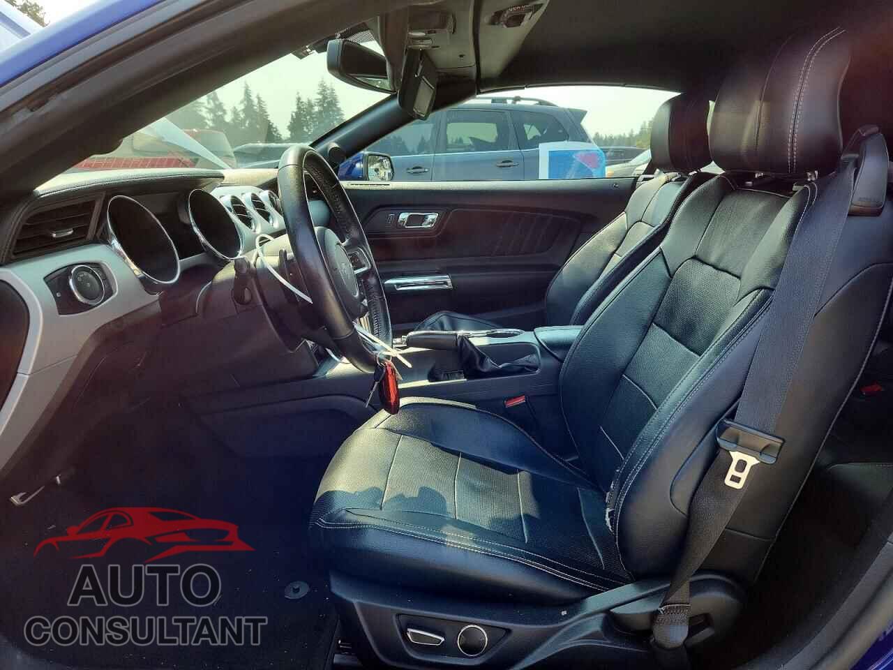 FORD MUSTANG 2015 - 1FATP8UH8F5409792