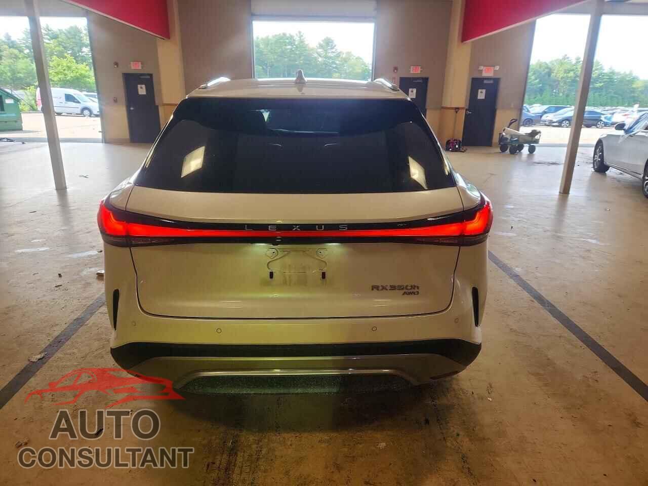 LEXUS UNKNOWN 2024 - 2T2BBMCA4RC038148
