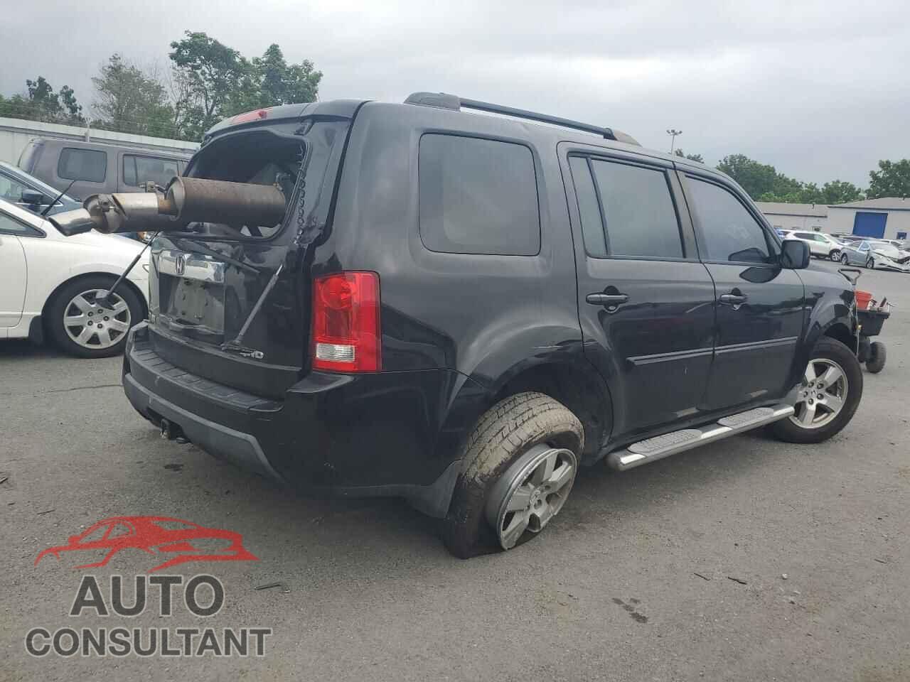 HONDA PILOT 2011 - 5FNYF4H5XBB057674
