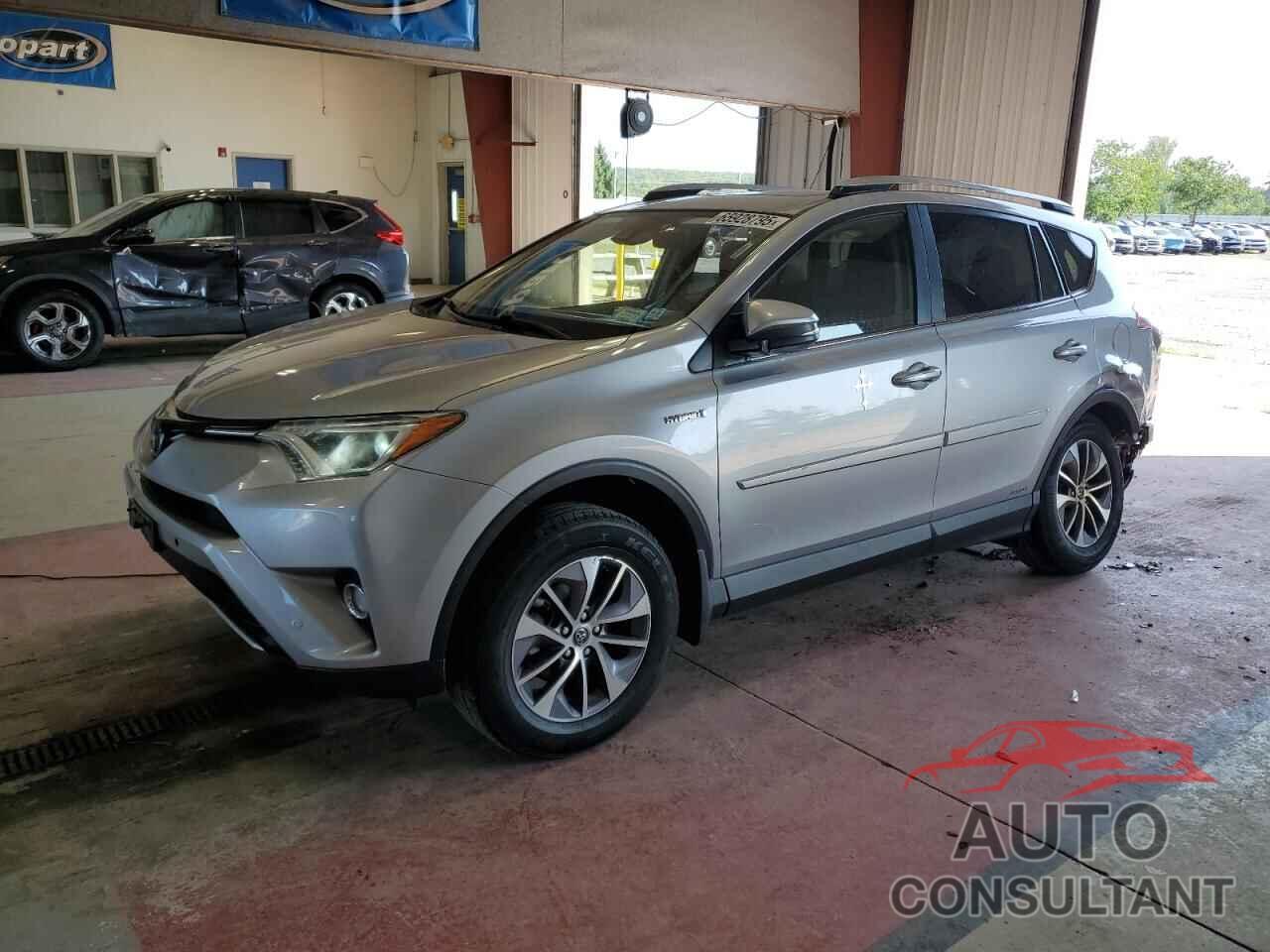 TOYOTA RAV4 2018 - JTMRJREV8JD219439