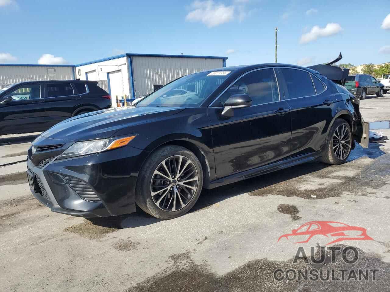 TOYOTA CAMRY 2018 - JTNB11HK2J3050430