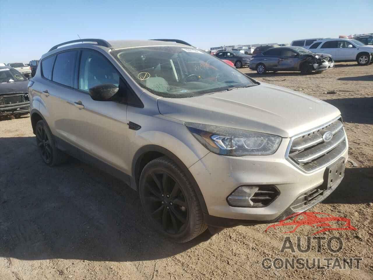 FORD ESCAPE 2017 - 1FMCU0GD2HUE71822