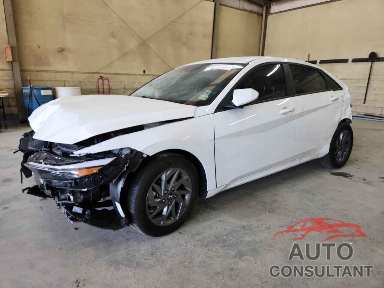 HYUNDAI ELANTRA 2024 - KMHLM4DGXRU752614