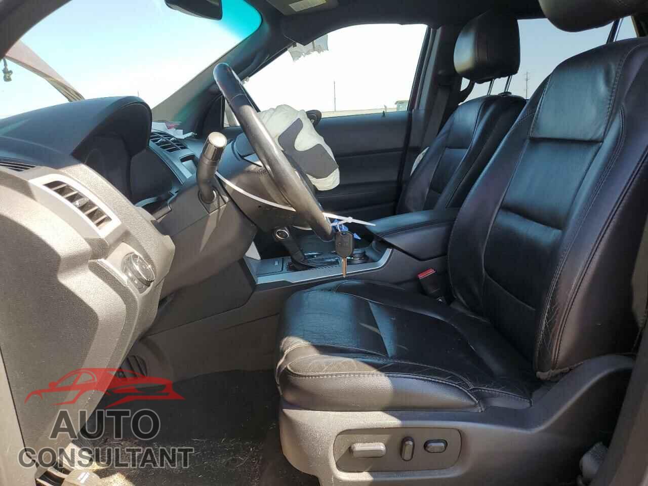 FORD EXPLORER 2013 - 1FM5K8D88DGB07675