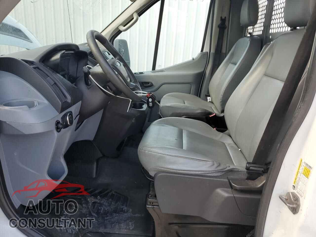 FORD TRANSIT 2015 - 1FTCR2XM7FKA93250