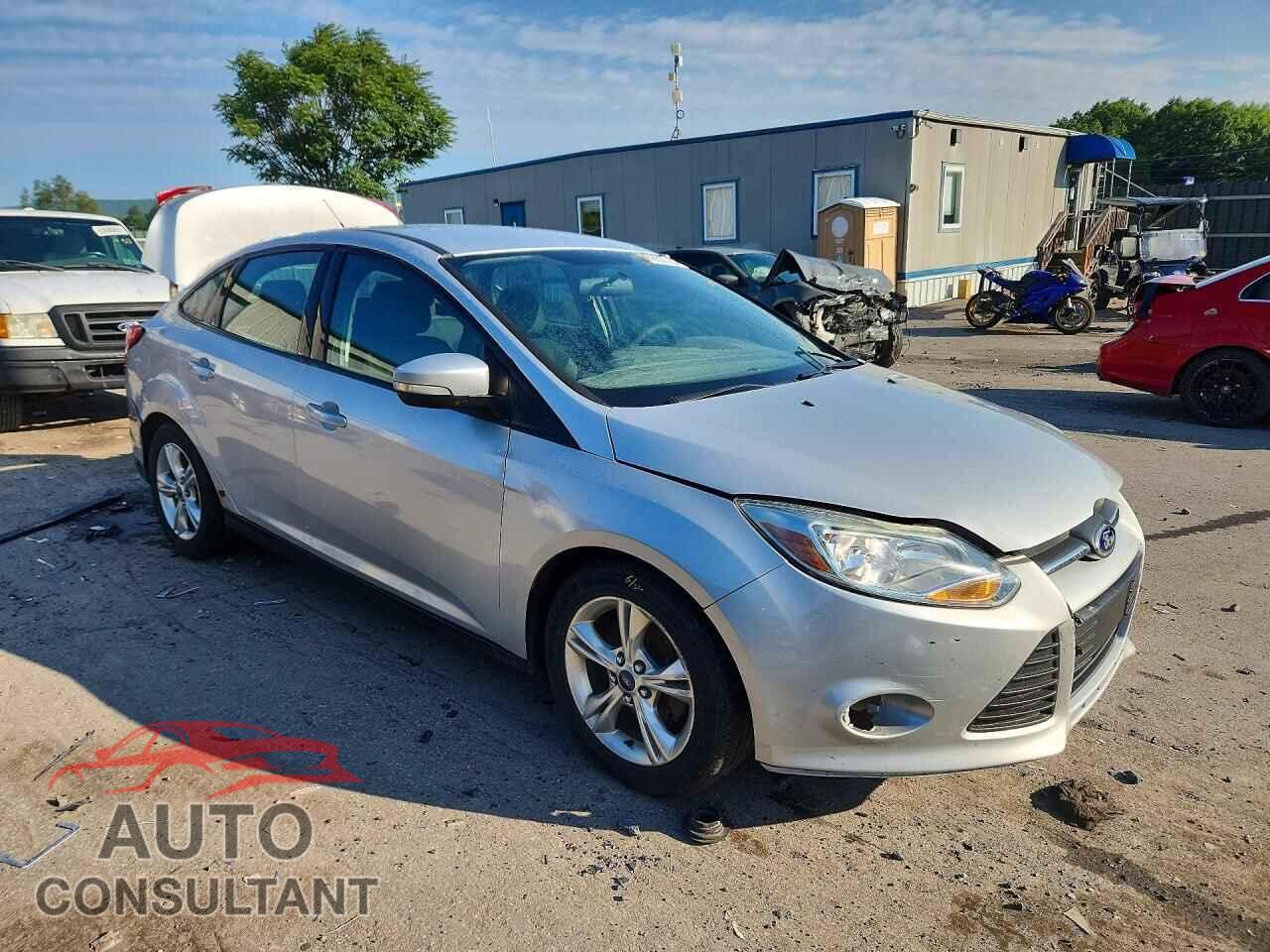 FORD FOCUS 2014 - 1FADP3F28EL386590