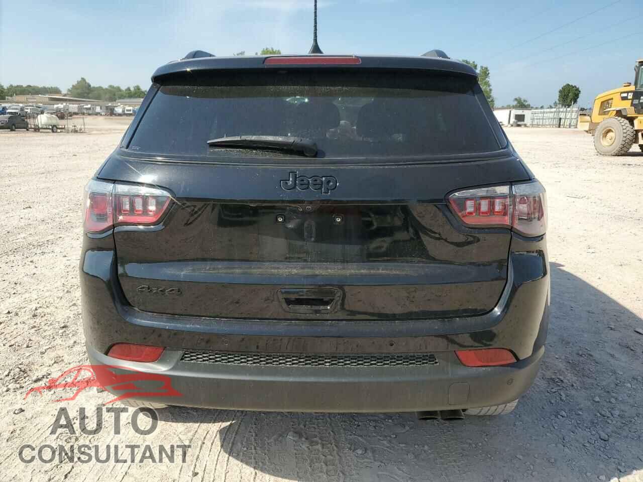 JEEP COMPASS 2019 - 3C4NJDAB0KT689196