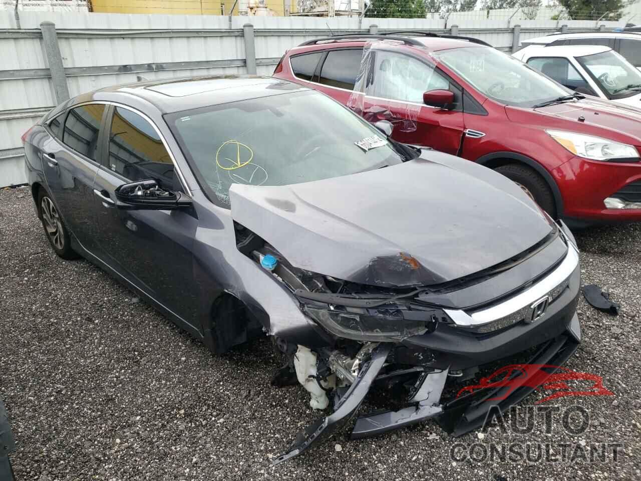 HONDA CIVIC 2018 - 19XFC2F73JE027588