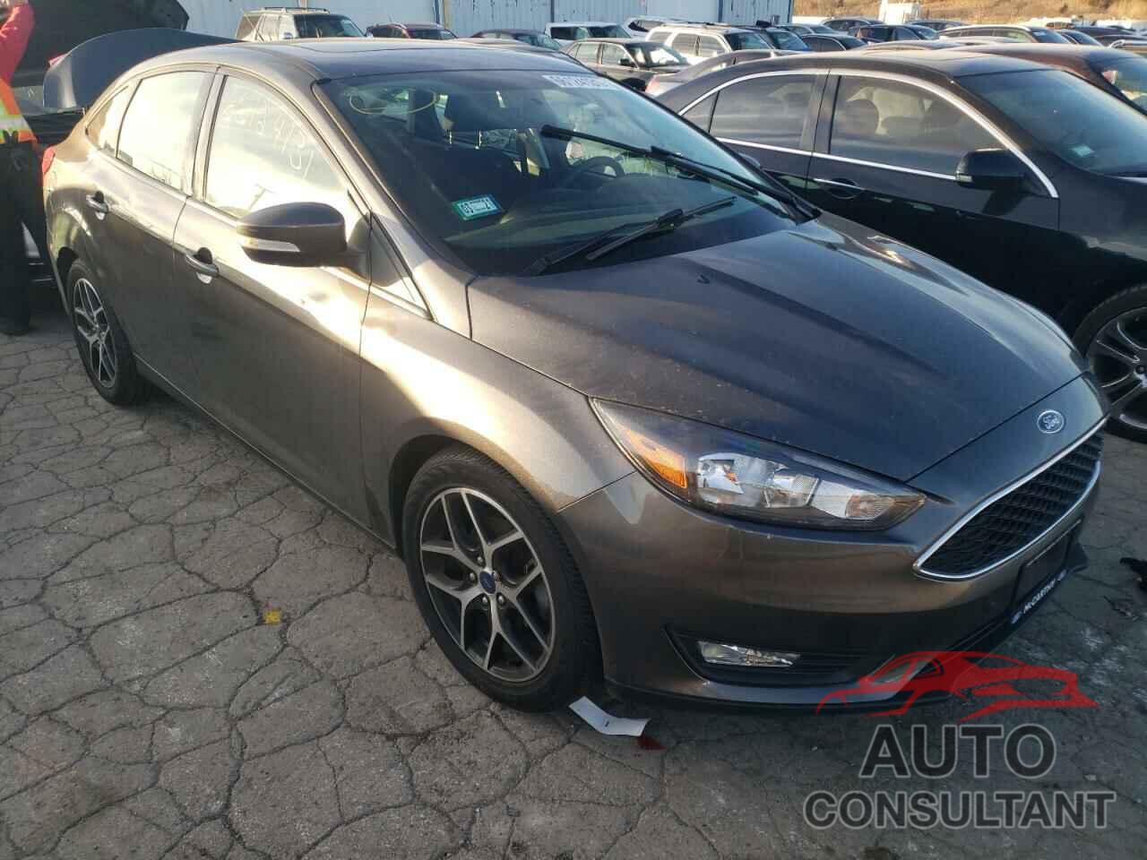 FORD FOCUS 2018 - 1FADP3H21JL243861