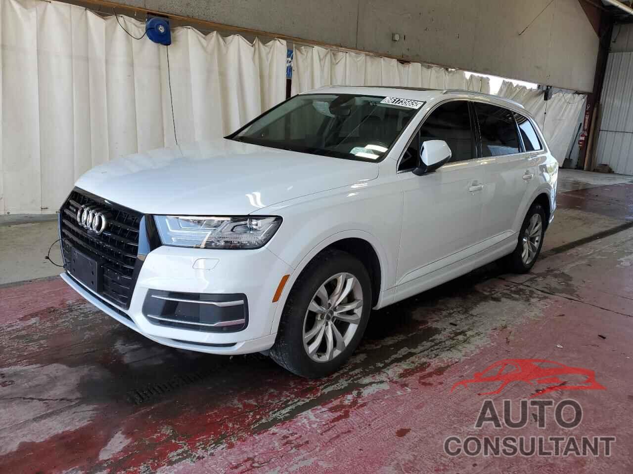 AUDI Q7 2019 - WA1LHAF72KD039811