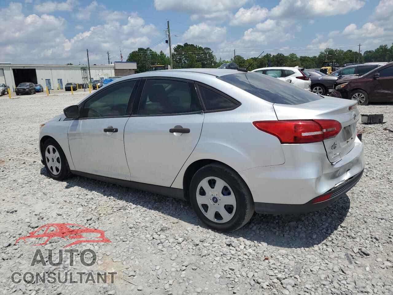 FORD FOCUS 2017 - 1FADP3E23HL201626
