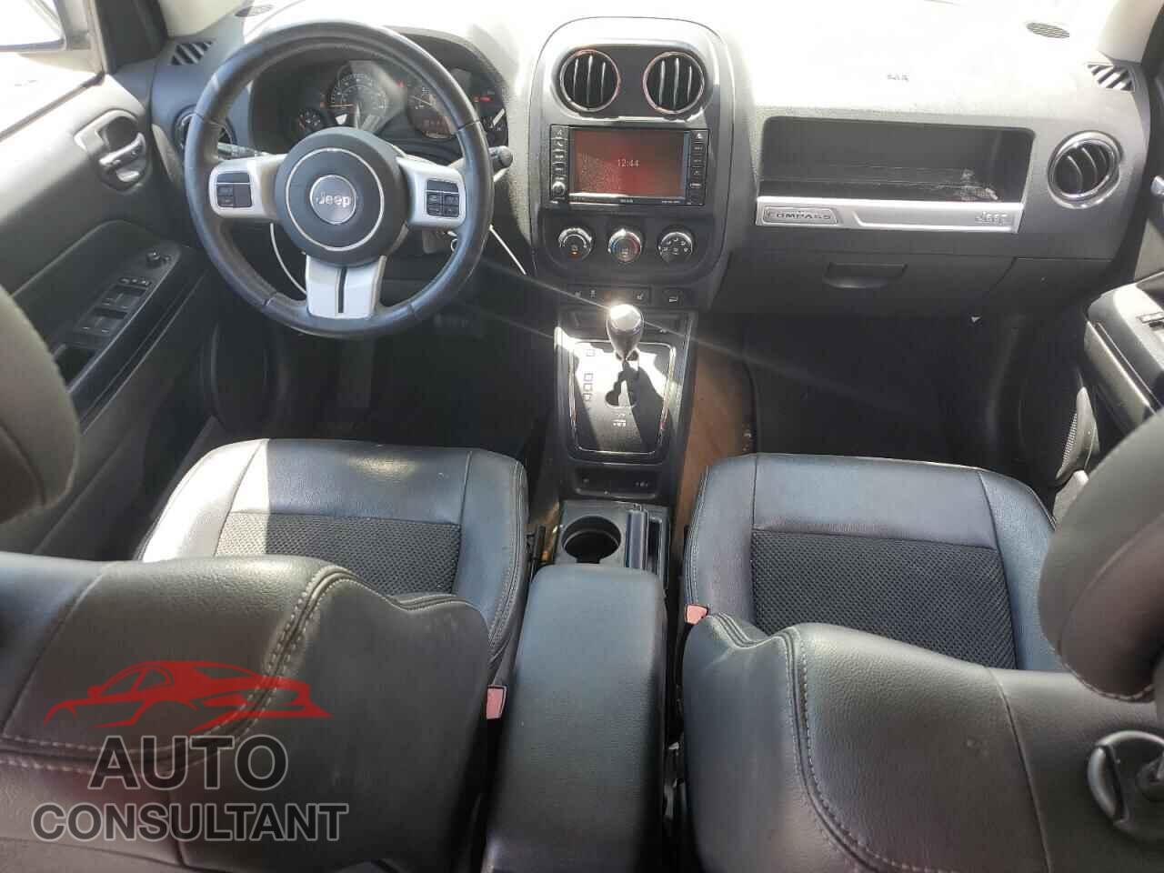 JEEP COMPASS 2017 - 1C4NJCBA8HD186773