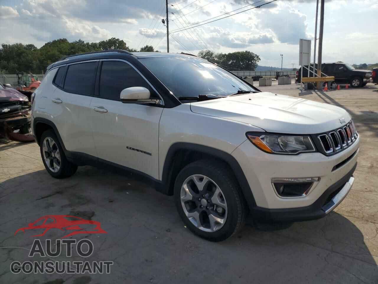 JEEP COMPASS 2018 - 3C4NJDCB1JT307575