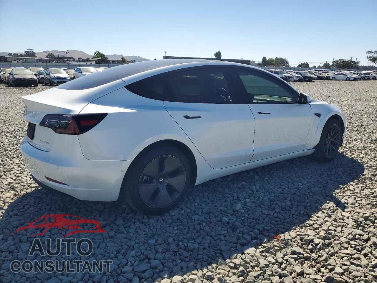 TESLA MODEL 3 2022 - 5YJ3E1EB2NF138792