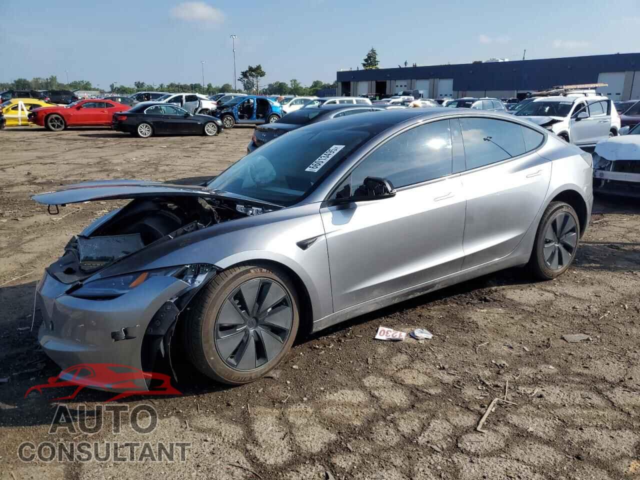 TESLA MODEL 3 2025 - 5YJ3E1EAXSF968990