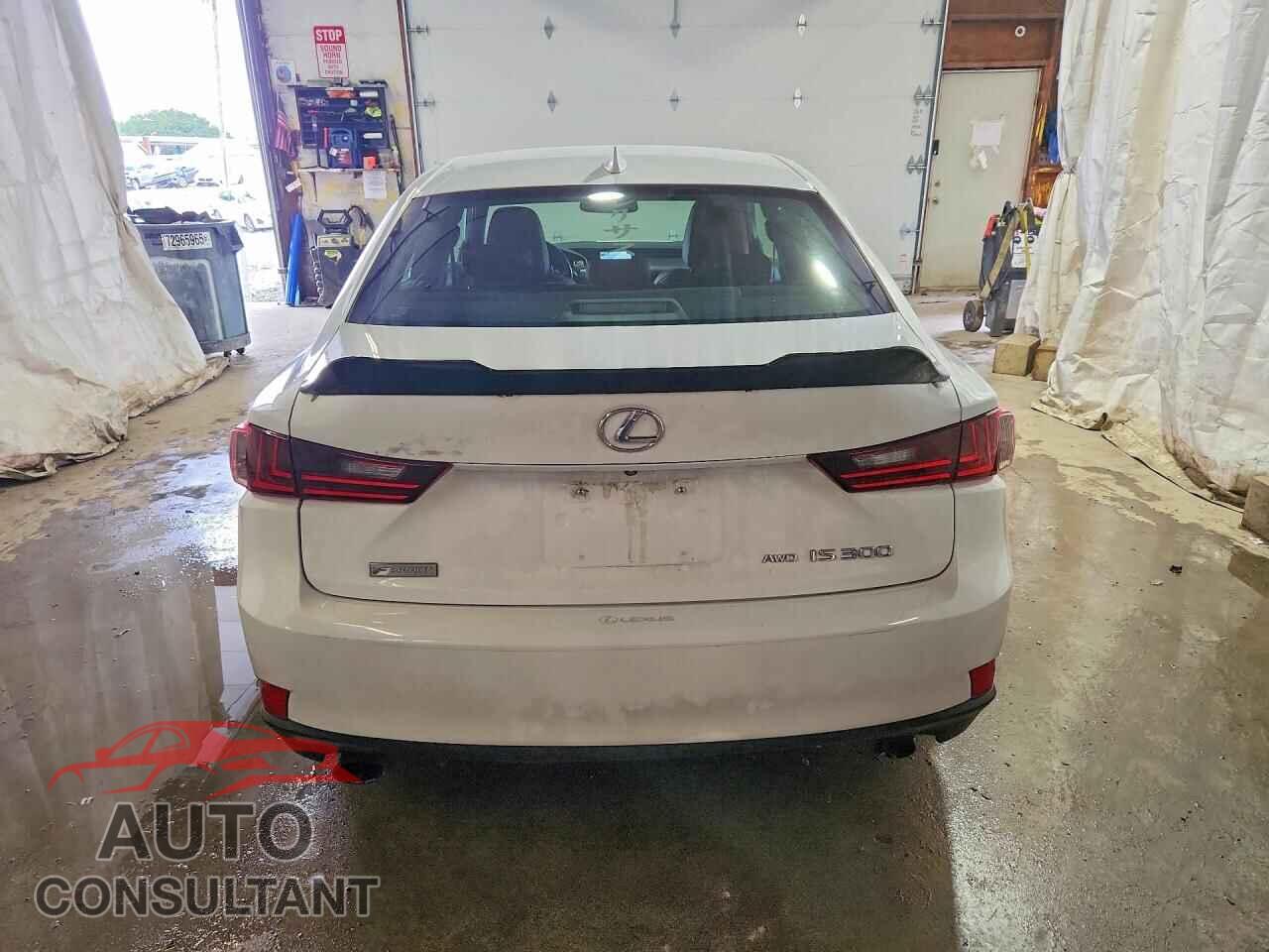 LEXUS IS 2016 - JTHCM1D2XG5014809