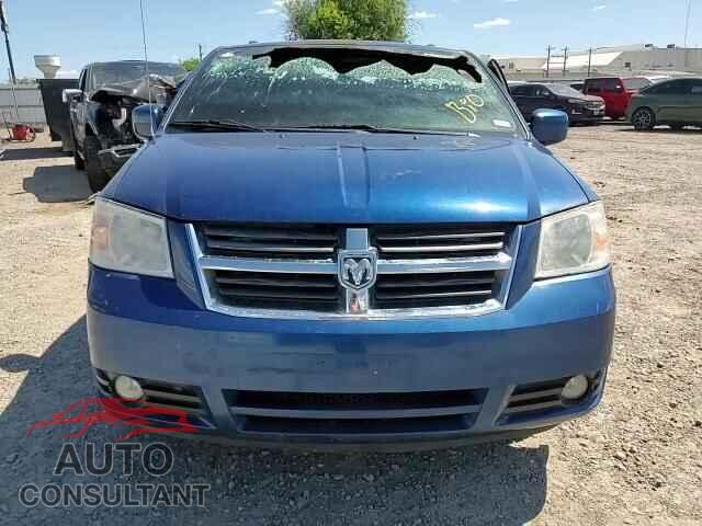 DODGE CARAVAN 2010 - 2D4RN5D13AR139543
