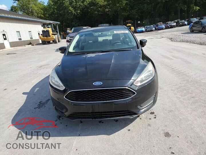 FORD FOCUS 2015 - 1FADP3F29FL217566