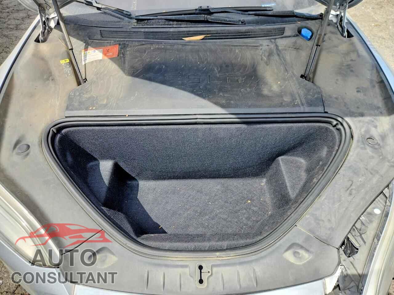 TESLA MODEL S 2018 - 5YJSA1E29JF247459