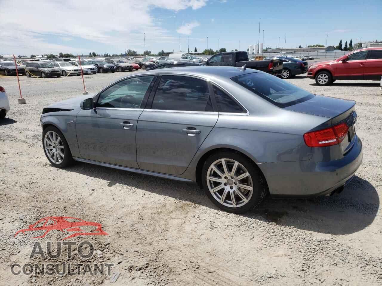 AUDI A4 2012 - WAUFFAFL7CA120633