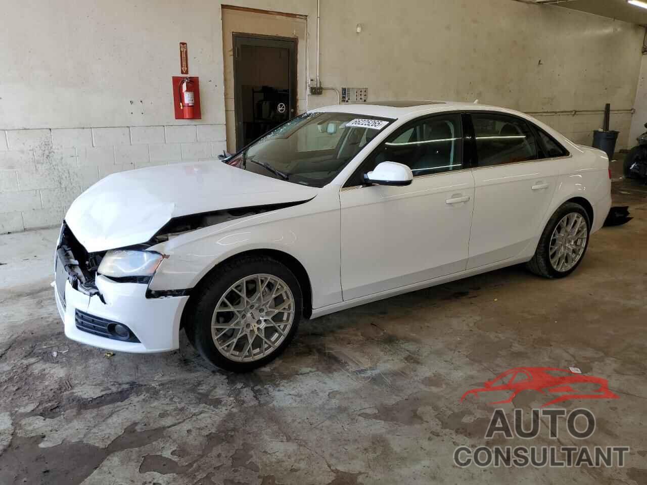 AUDI A4 2011 - WAUKFAFL4BN042155