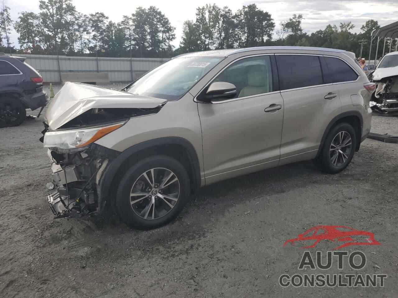 TOYOTA HIGHLANDER 2016 - 5TDJKRFH5GS501988