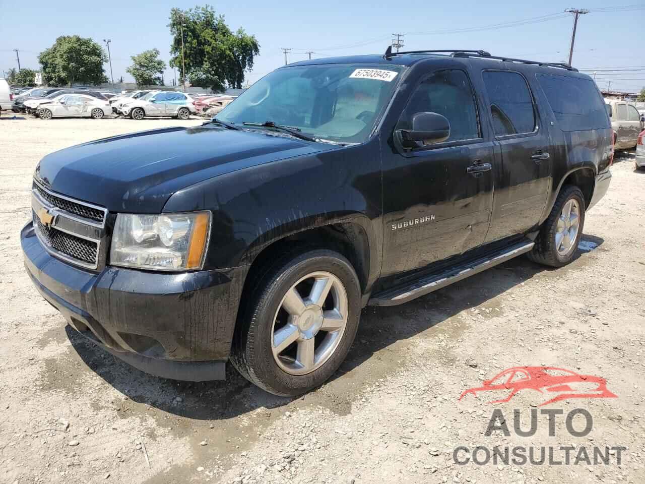 CHEVROLET SUBURBAN 2013 - 1GNSCJE03DR165905