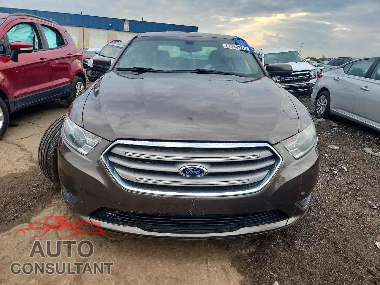 FORD TAURUS 2015 - 1FAHP2E80FG105569