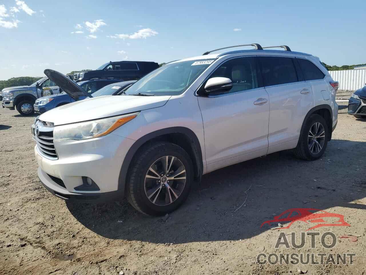 TOYOTA HIGHLANDER 2016 - 5TDJKRFH9GS325429