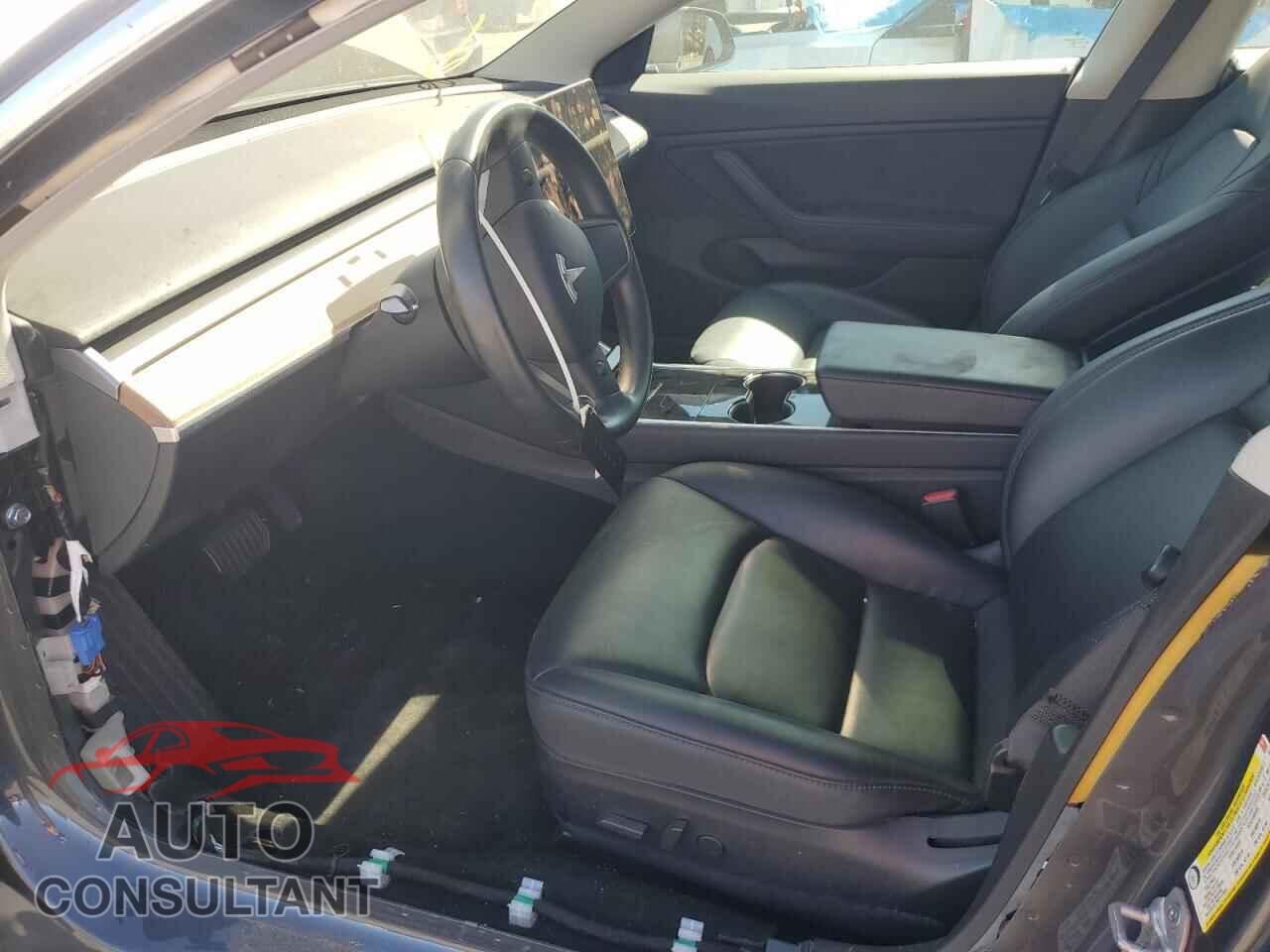 TESLA MODEL 3 2018 - 5YJ3E1EA4JF154817
