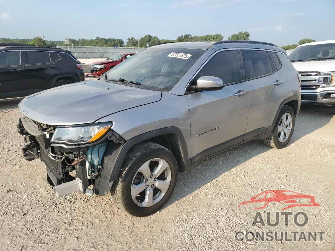 JEEP COMPASS 2018 - 3C4NJDBB8JT239440