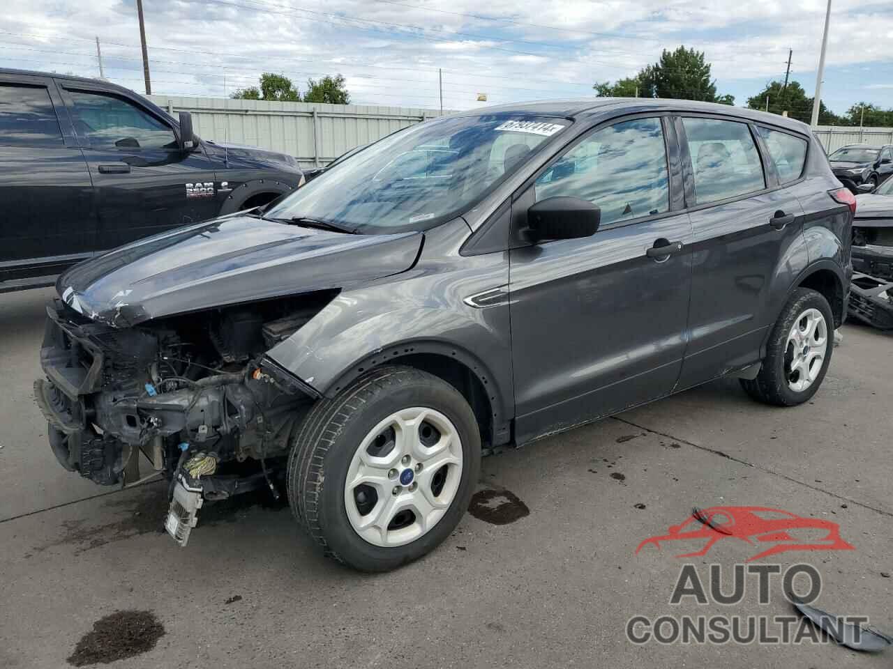 FORD ESCAPE 2019 - 1FMCU0F77KUC53877