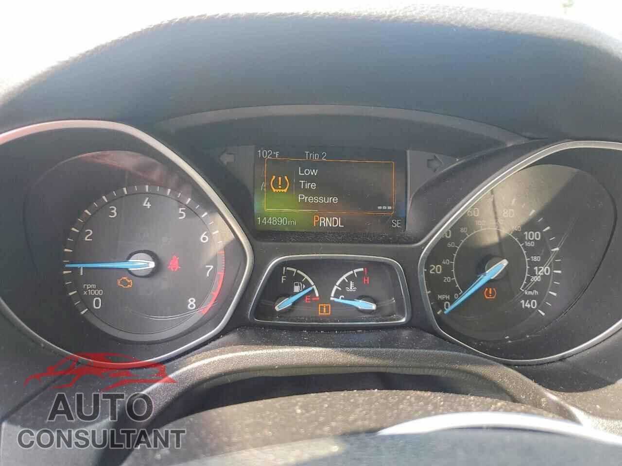 FORD FOCUS 2017 - 1FADP3F21HL209013