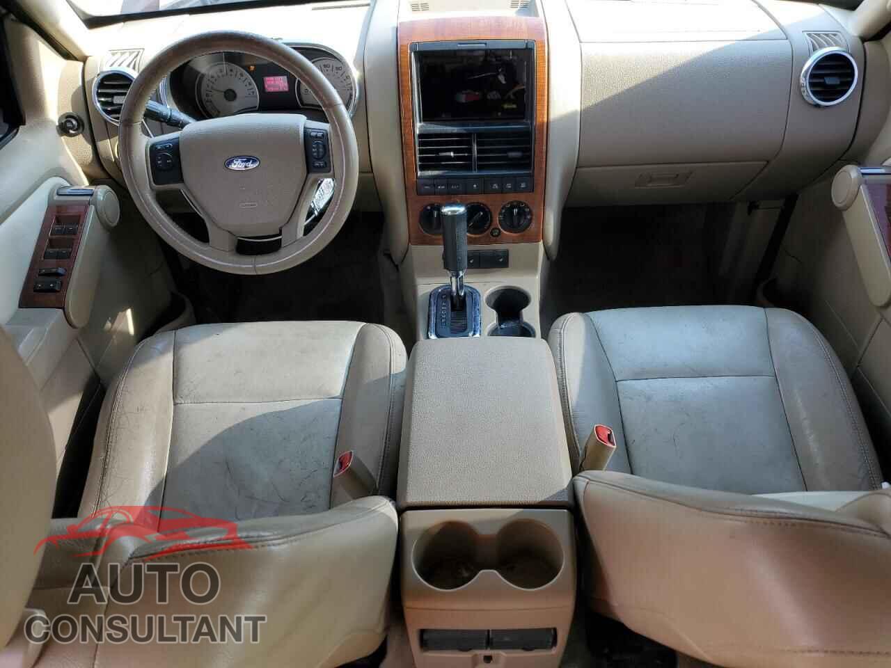 FORD EXPLORER 2009 - 1FMEU74E79UA10146