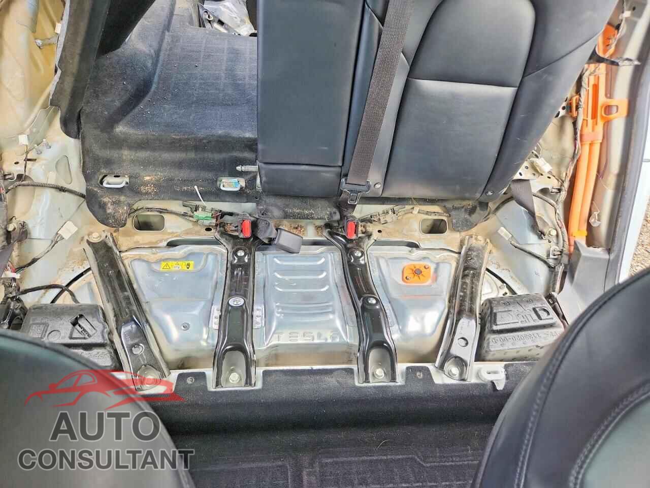 TESLA MODEL 3 2018 - 5YJ3E1EB9JF094820