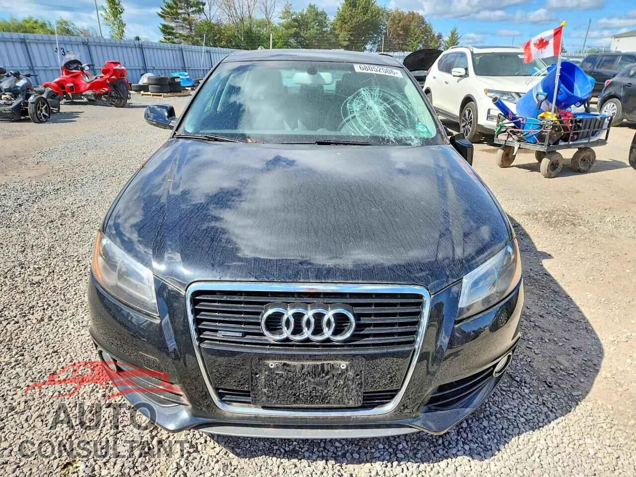 AUDI A3 2011 - WAUMFCFM2BA099183