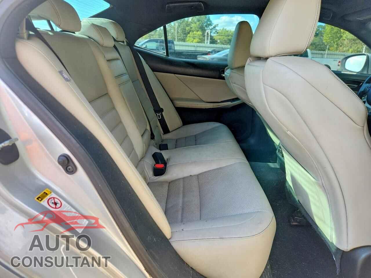 LEXUS IS 2014 - JTHBF1D25E5004451