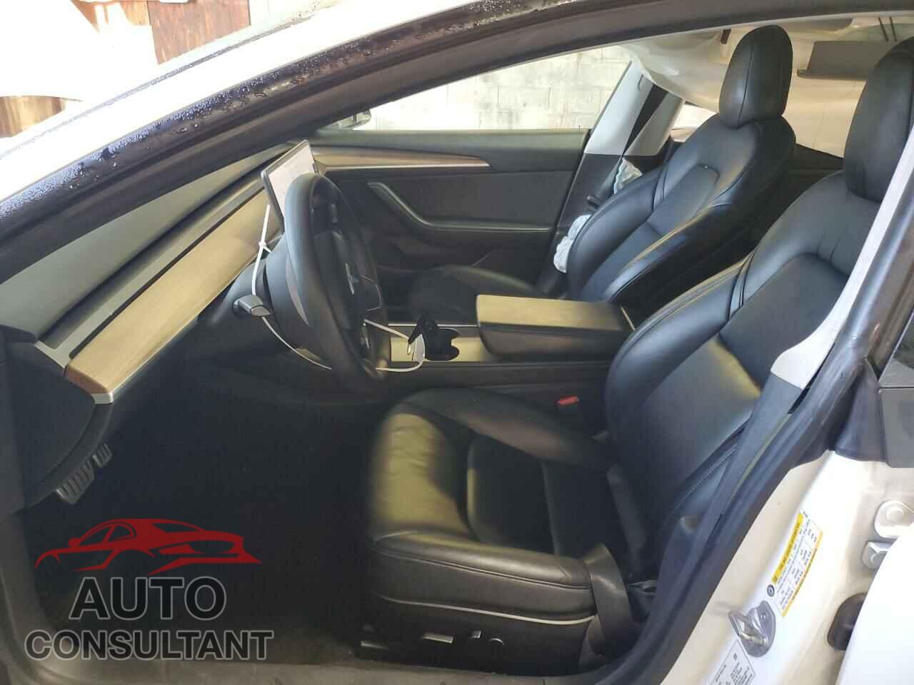 TESLA MODEL 3 2021 - 5YJ3E1EC5MF031503