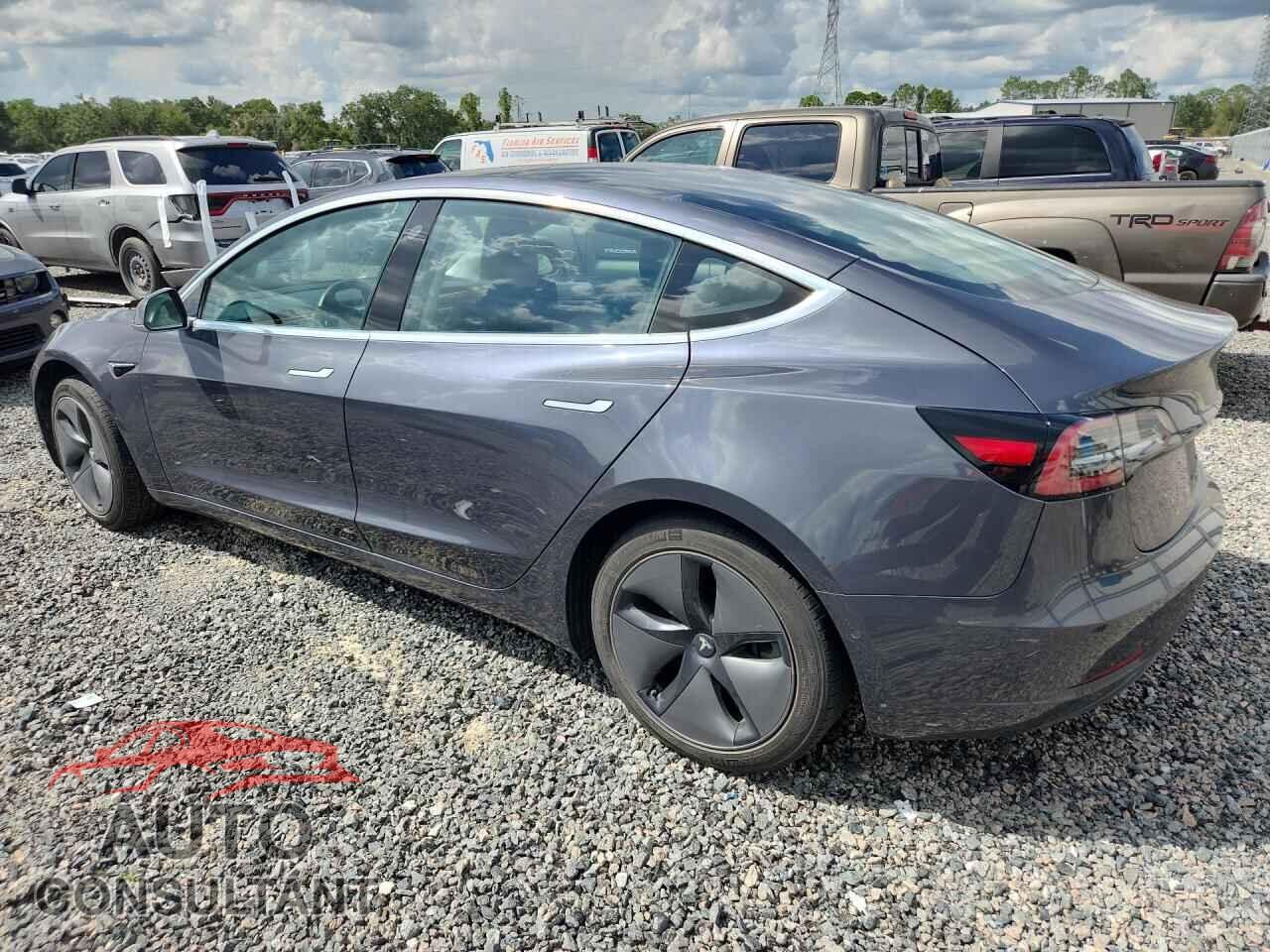 TESLA MODEL 3 2018 - 5YJ3E1EB4JF128551