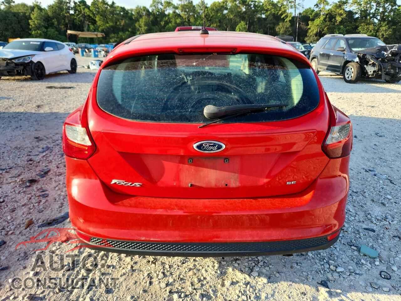 FORD FOCUS 2012 - 1FAHP3K21CL284407