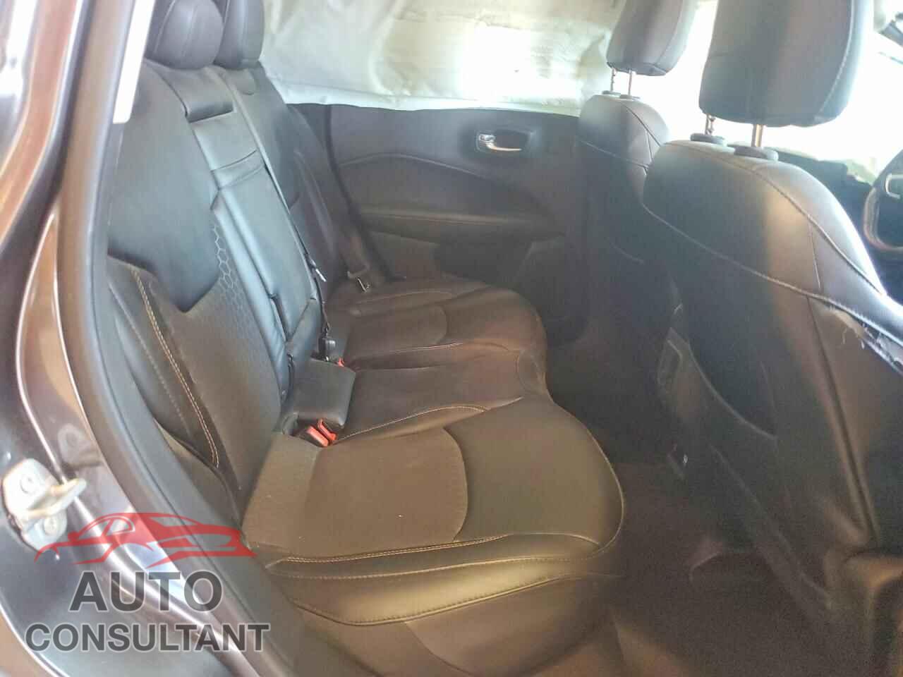 JEEP COMPASS 2019 - 3C4NJDBB4KT601149
