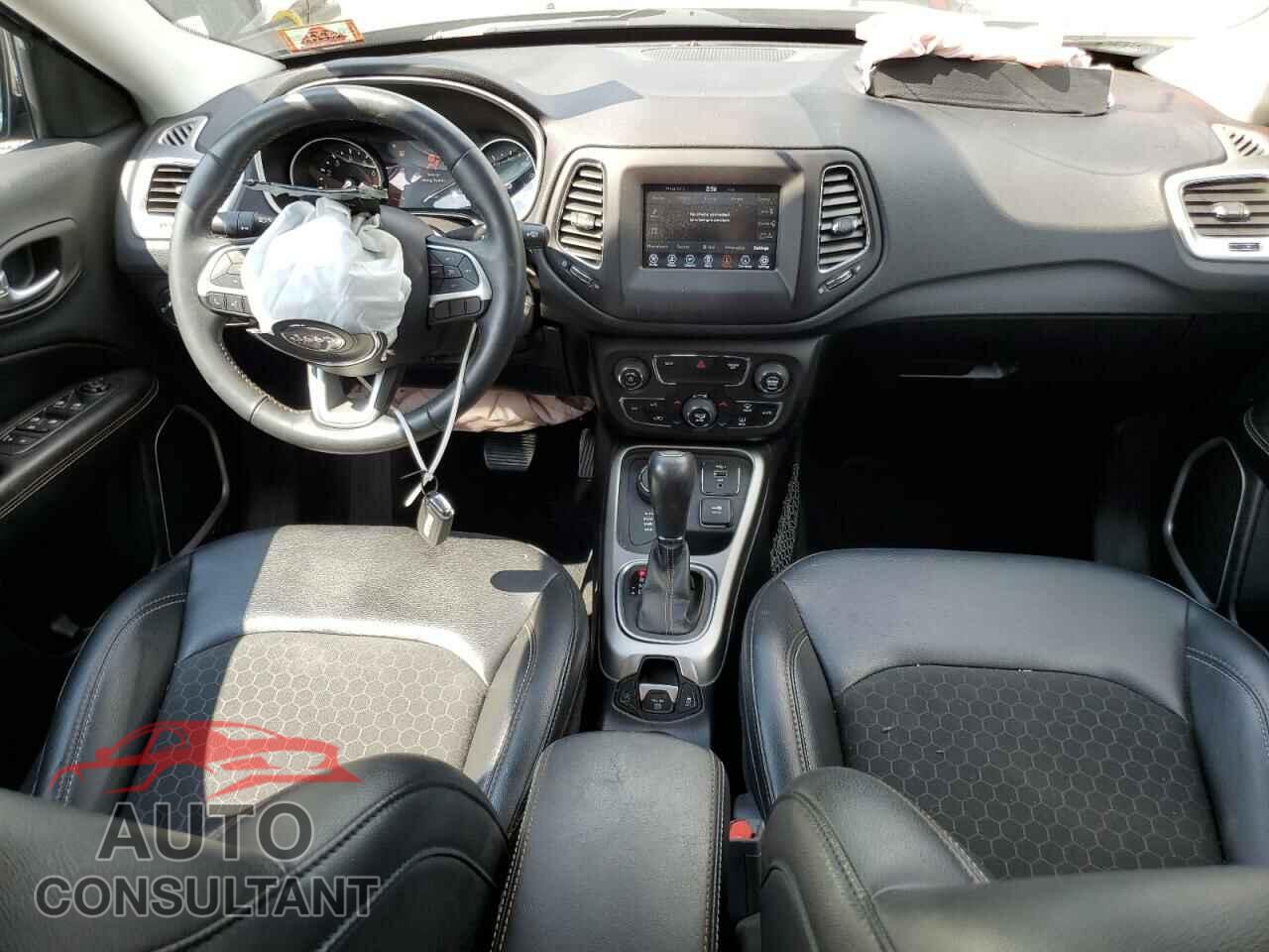 JEEP COMPASS 2019 - 3C4NJDBB9KT594022