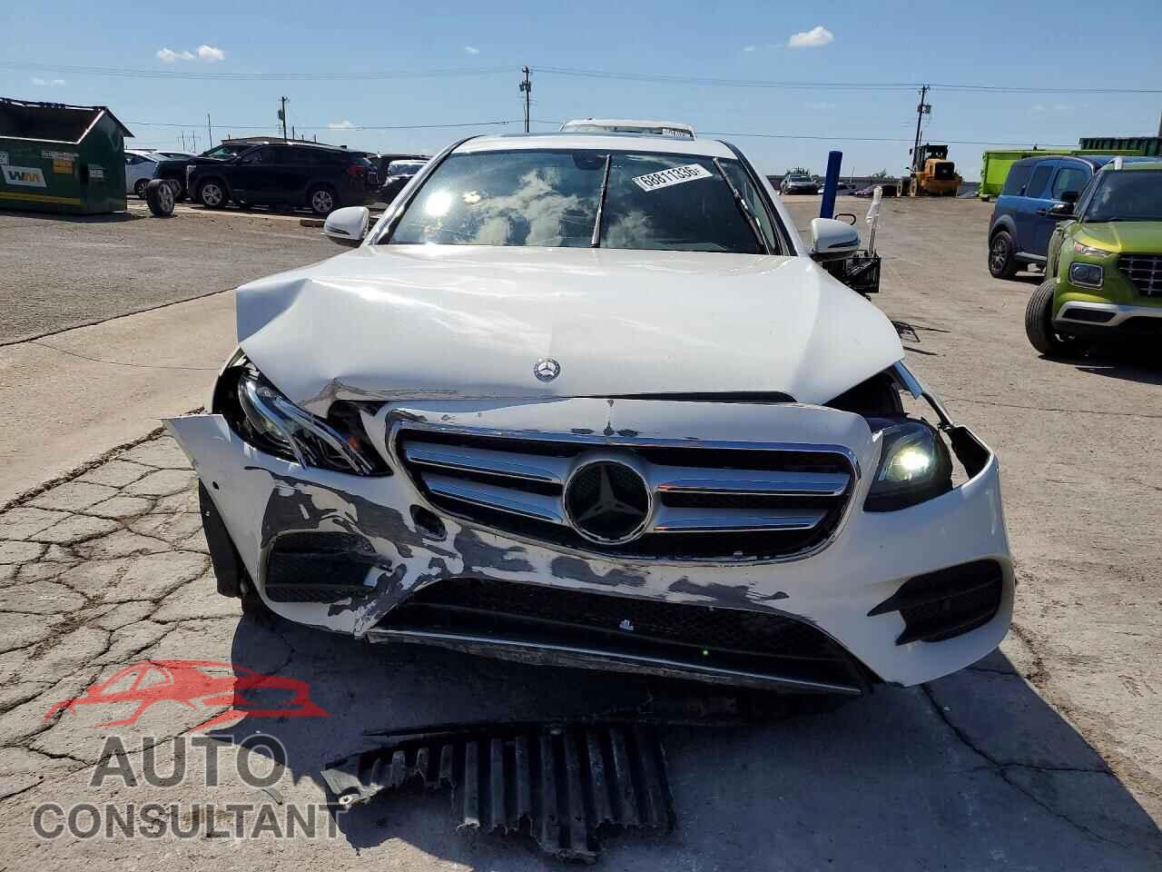 MERCEDES-BENZ E-CLASS 2017 - WDDZF4JB9HA185769