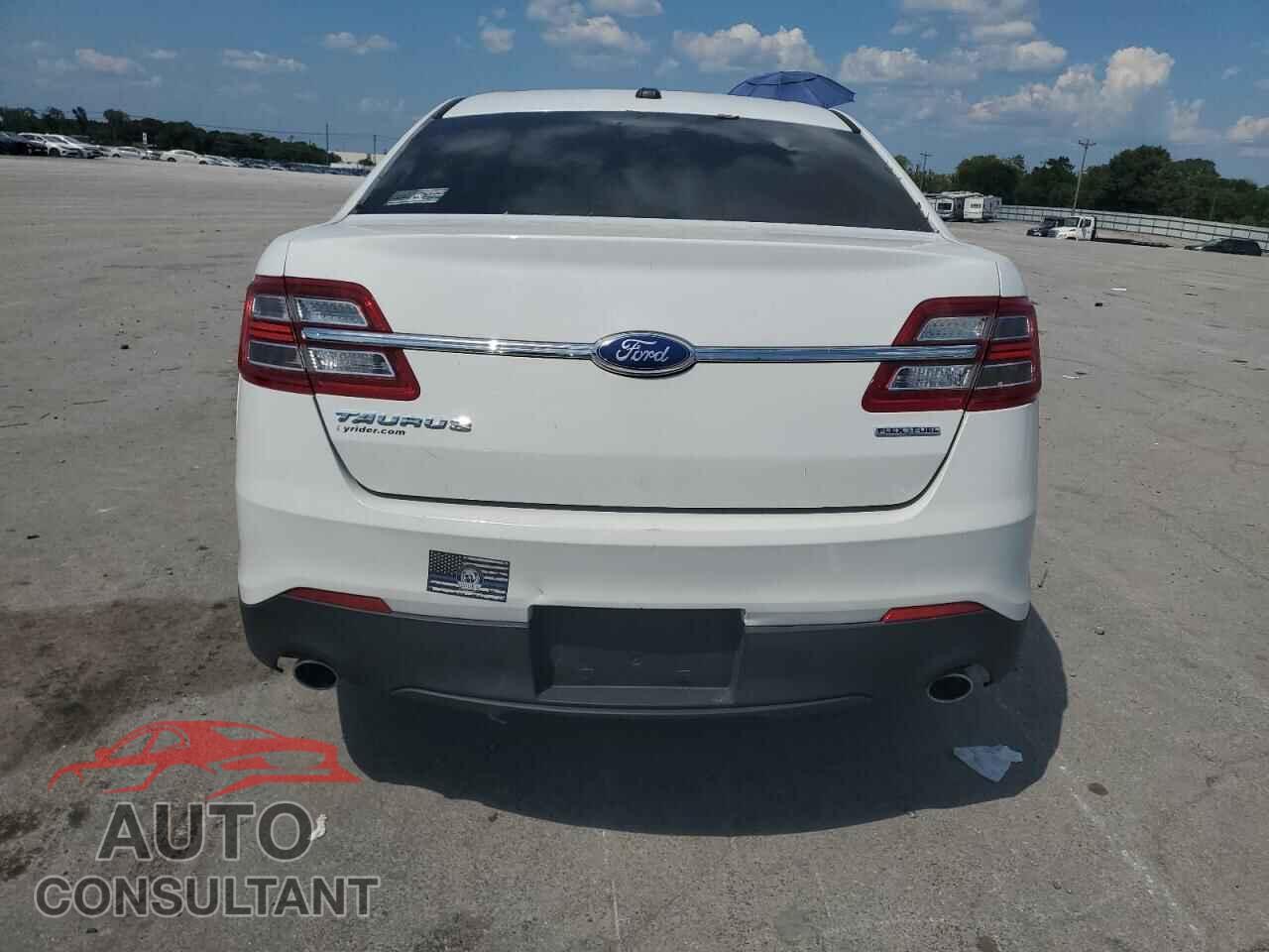 FORD TAURUS 2013 - 1FAHP2D86DG141555