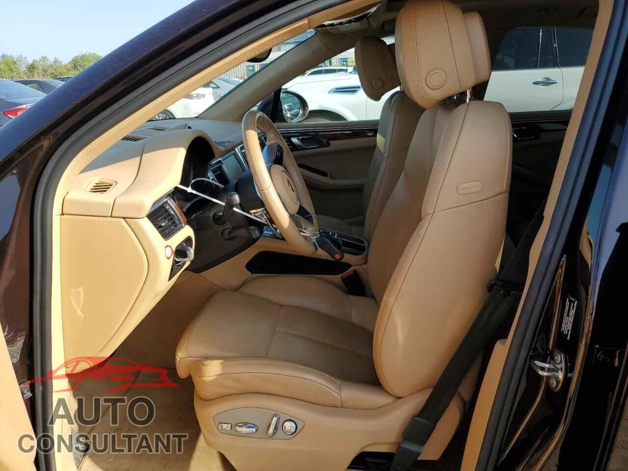 PORSCHE MACAN 2015 - WP1AB2A59FLB59514