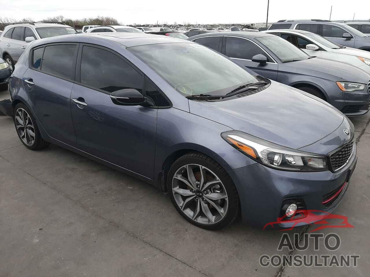 KIA FORTE 2018 - 3KPFN5A38JE192844