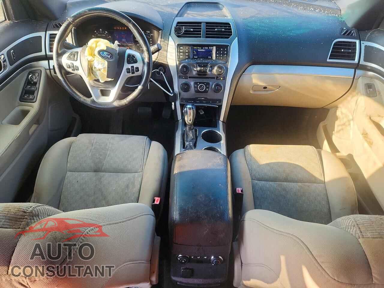 FORD EXPLORER 2013 - 1FM5K8D8XDGA93908