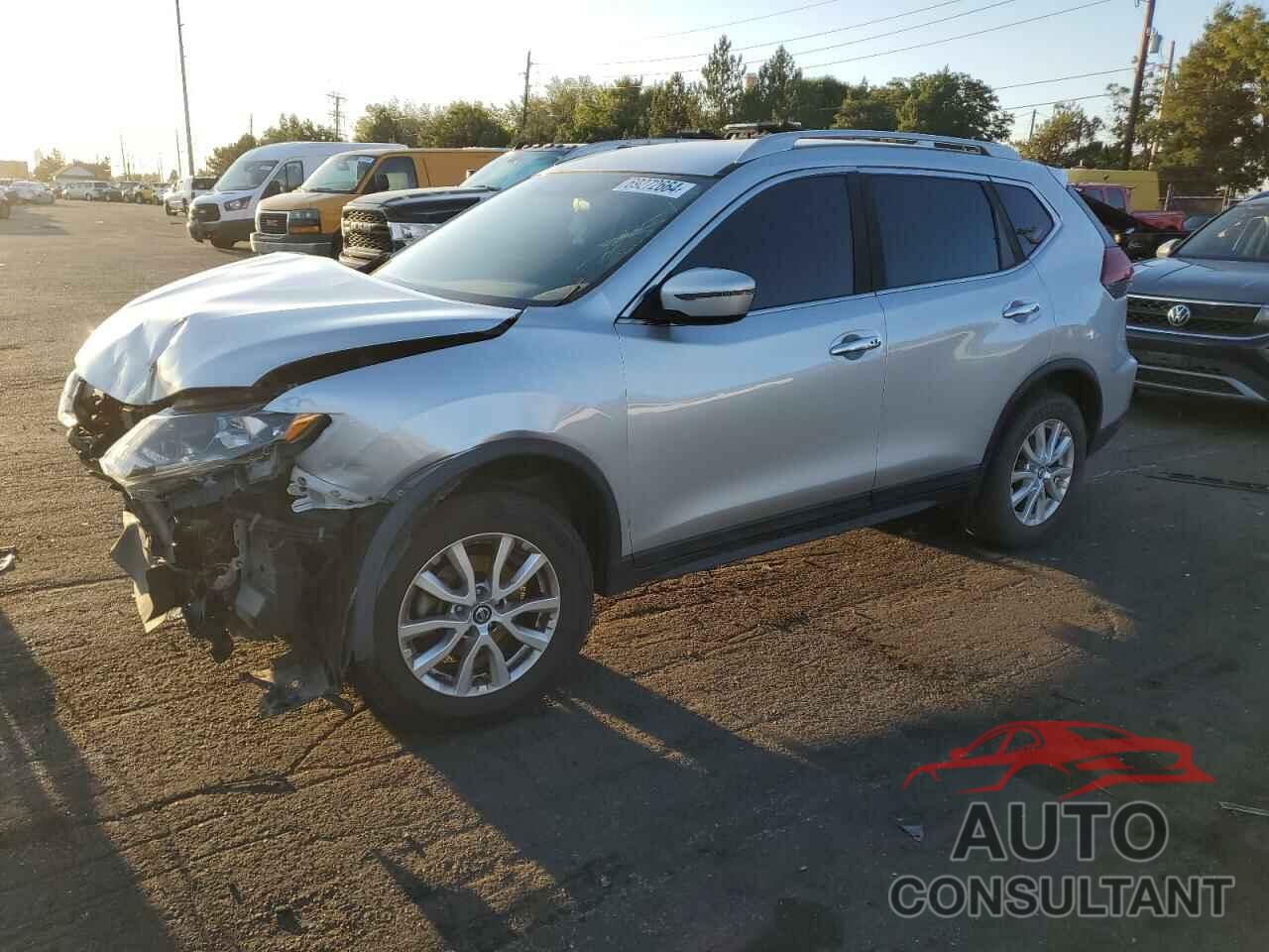 NISSAN ROGUE 2018 - 5N1AT2MV6JC710223