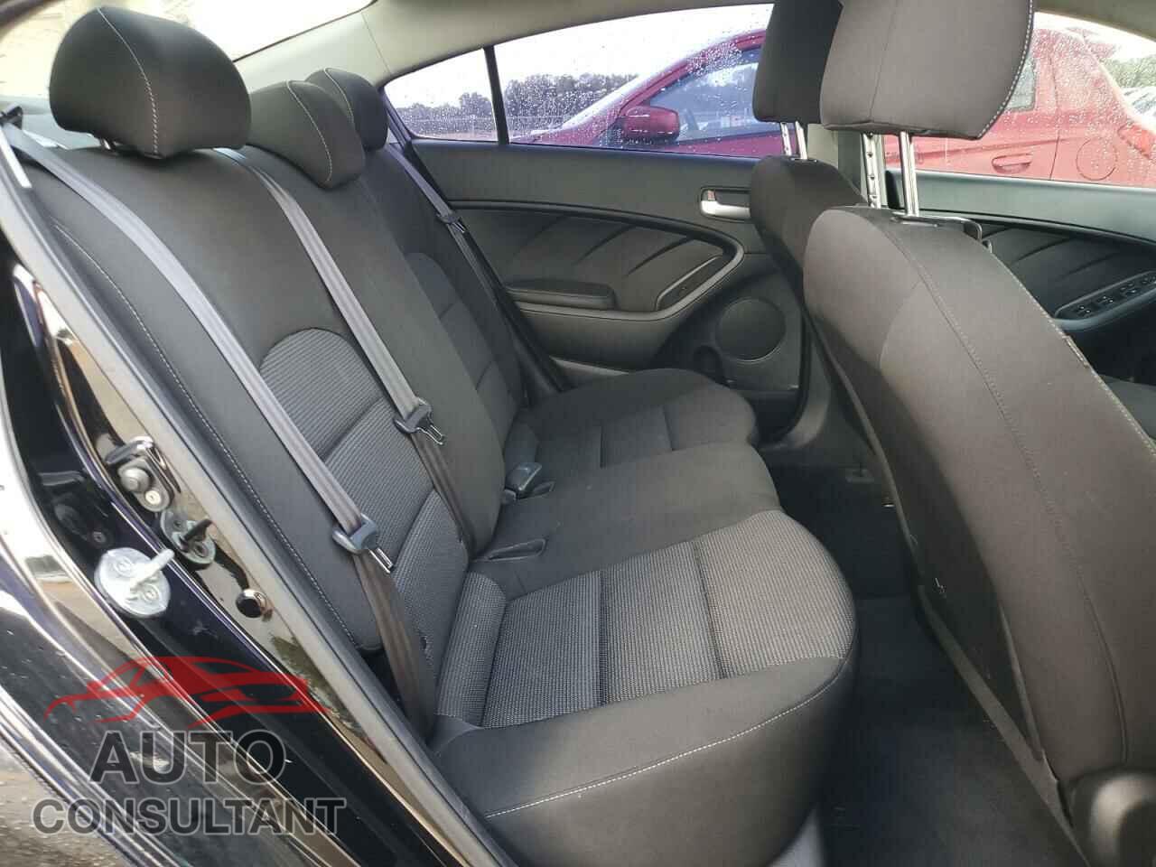 KIA FORTE 2017 - 3KPFK4A76HE034373