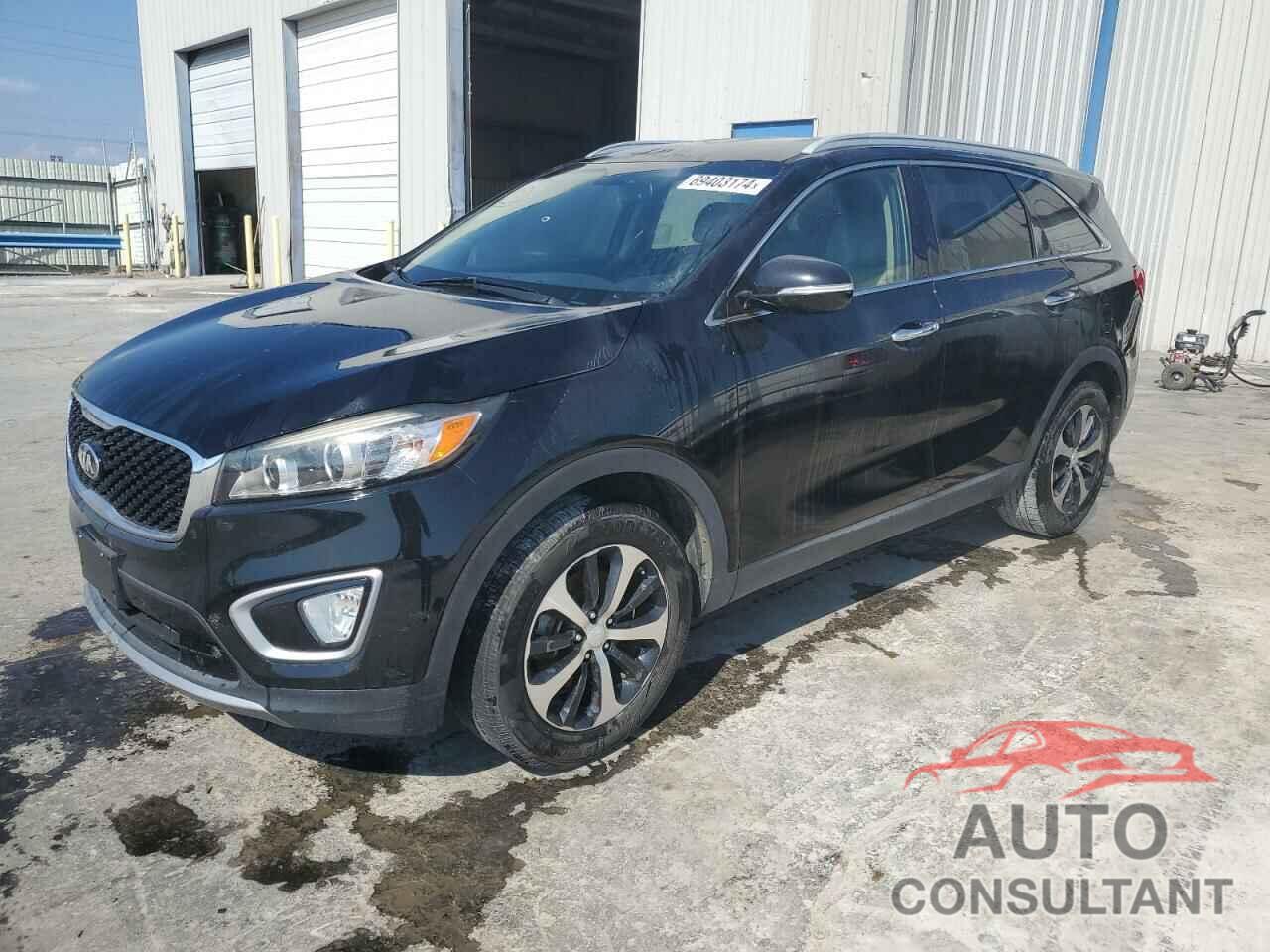 KIA SORENTO 2017 - 5XYPH4A11HG217908